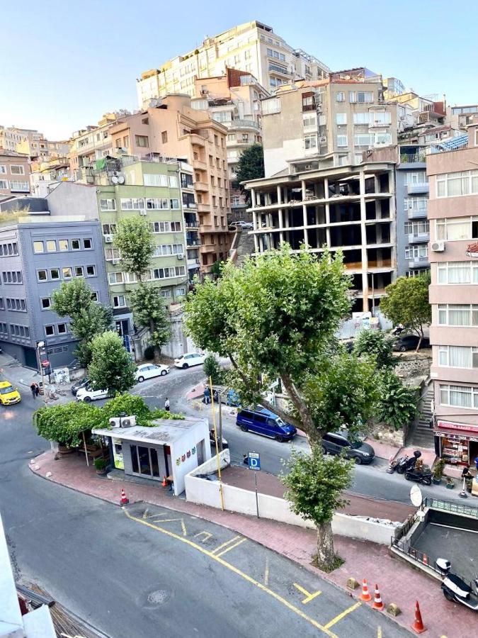 Private In Cihangir-2+1 Istanbul